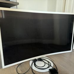 27” Curved Samsung Monitor