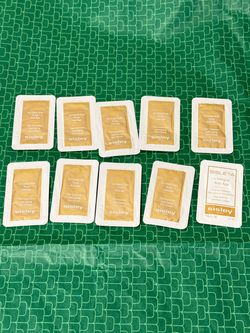 10pc Sisley skincare sample bundle