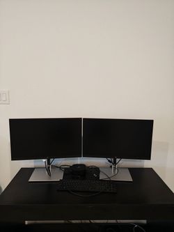 24" HP E24 G4 Monitors