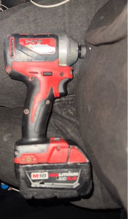 Milwaukee impact drill
