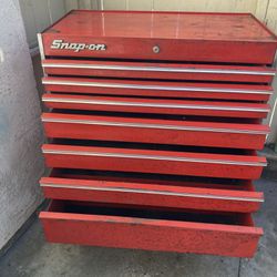 Vintage Snap On Roller Tool Box/Tool Chest 