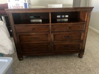6 Drawer Dresser