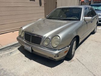 1998 Mercedes-Benz E300 Diesel