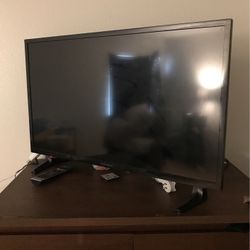 32 Inch Insignia Tv