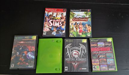 PlayStation 2 & Original Xbox Video Games Bundle