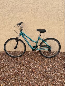 26" Kent Glendale Women's Comfort Hybrid Bike - 7 Speed Teal