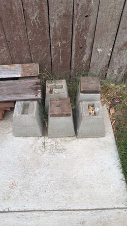 Concrete deck blocks