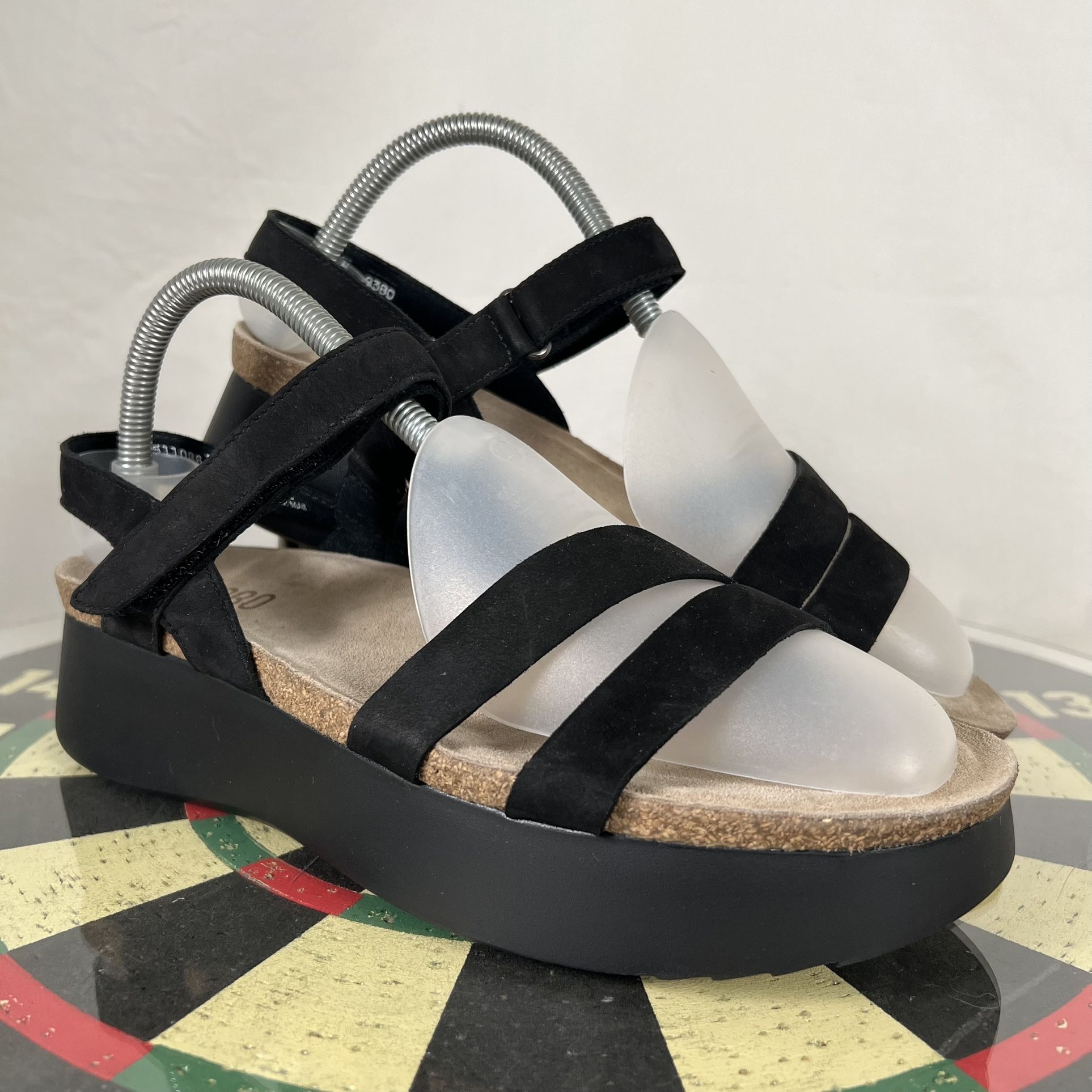Munro Juniper Sandals Women's Size 10 N Strappy Black Nubuck Wedge Platfrom Cork