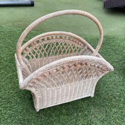 Wicker Magazine Rack 