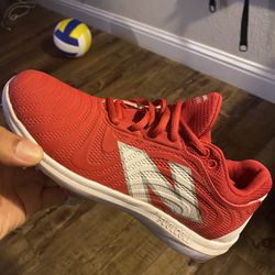 New Balance Metal Cleats Size 7 With Pitcher Toe