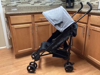 Stroller-Jeep Power Glyde.       (G)
