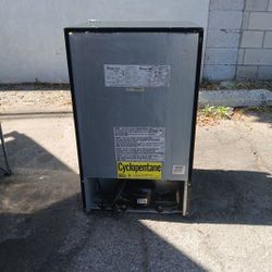 Magic CHEF MINI REFRIGERATOR 