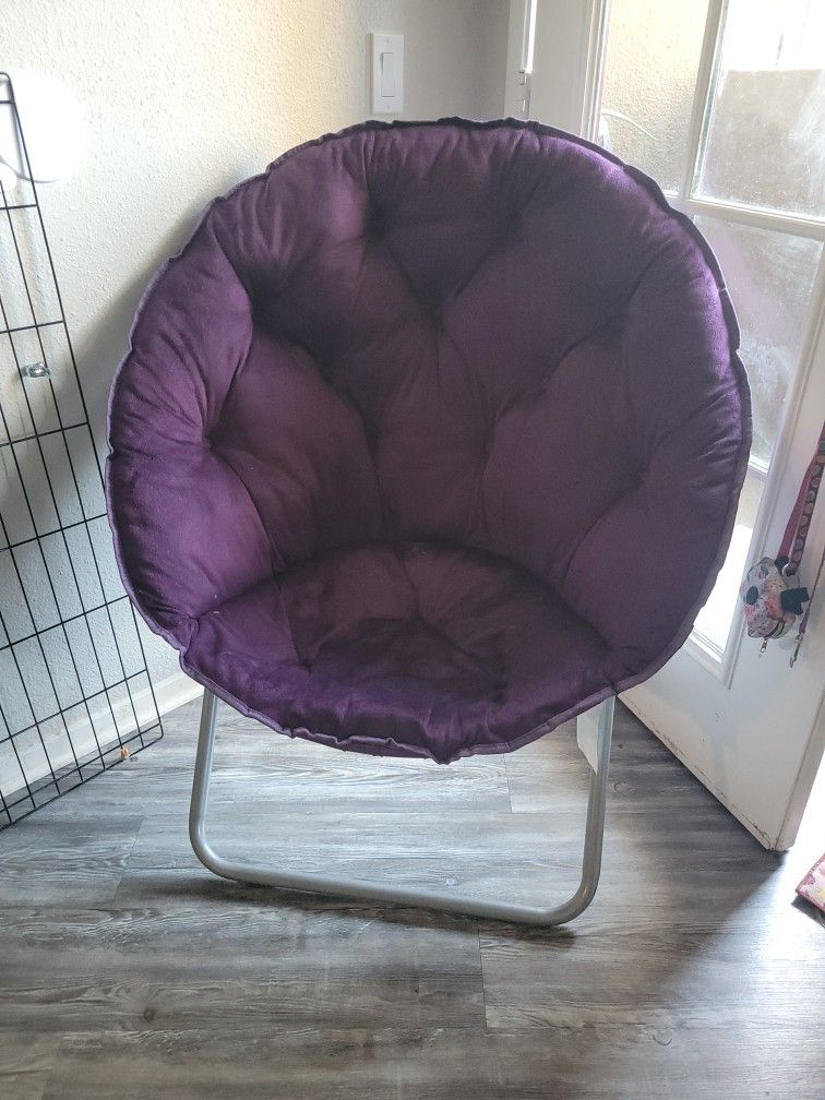 Round Microsuede Foldable Saucer Chair, Purple
