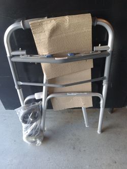 2 WHEEL ADULT WALKER