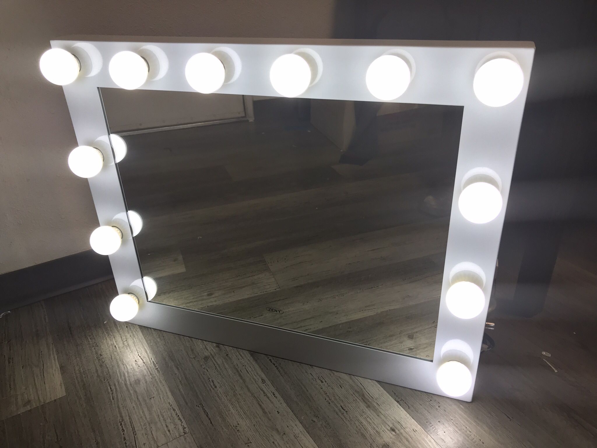 Mirror With Lights