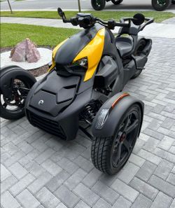 2020 600cc Can-Am ( Mint Condition )