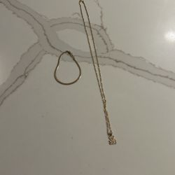 10k Gold Bracelet & Chain W/ Panda Pendant