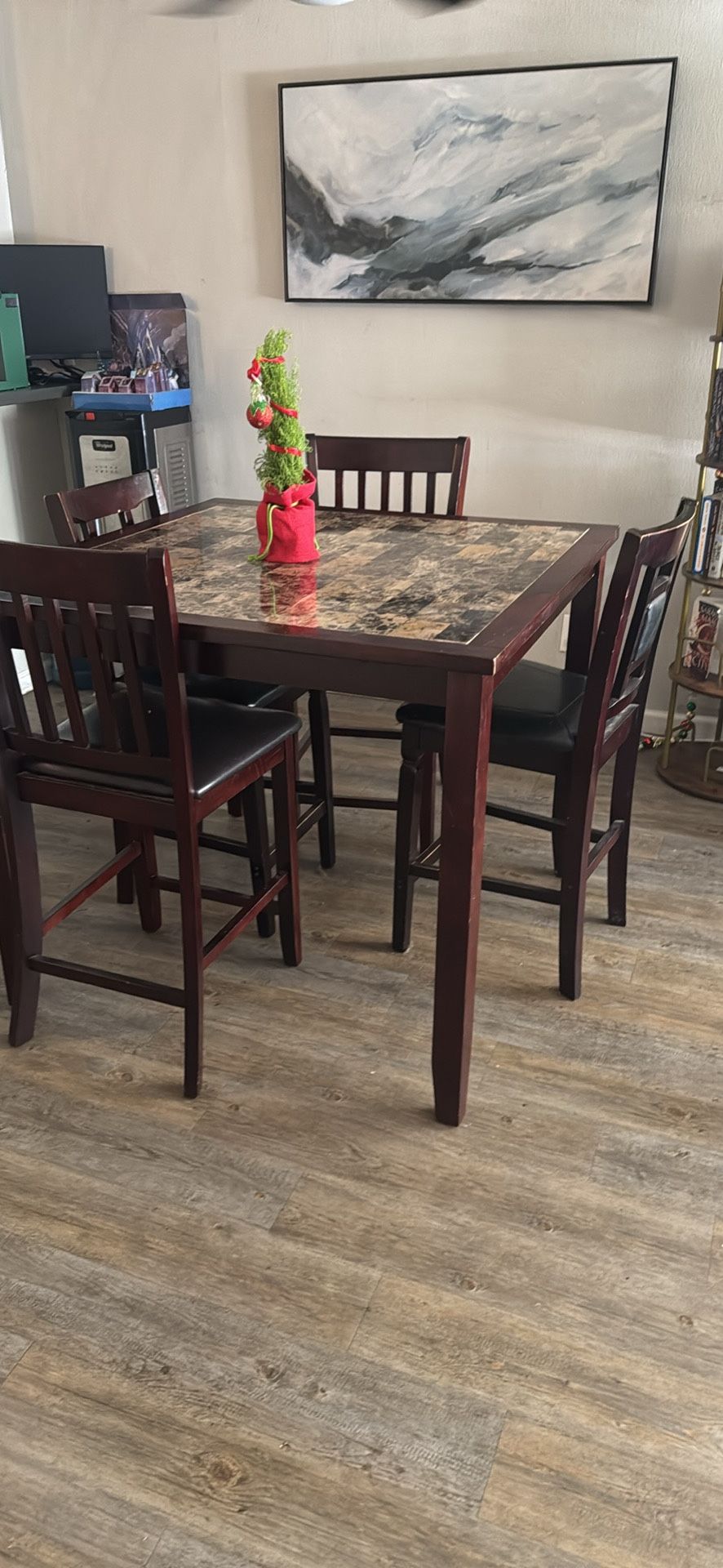 Table With Chairs Set