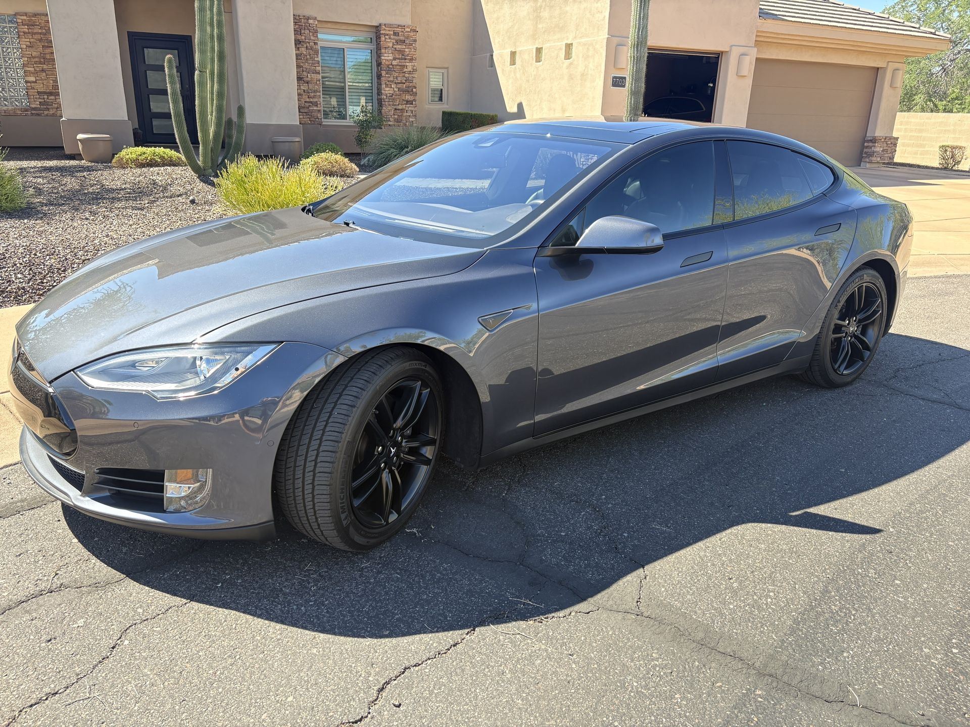 2015 Tesla Model S