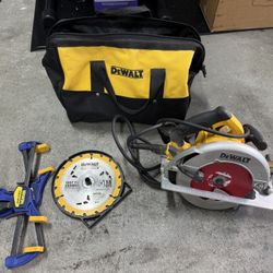 Dewalt Circular saw with 2 blades , pair of clamp and bag