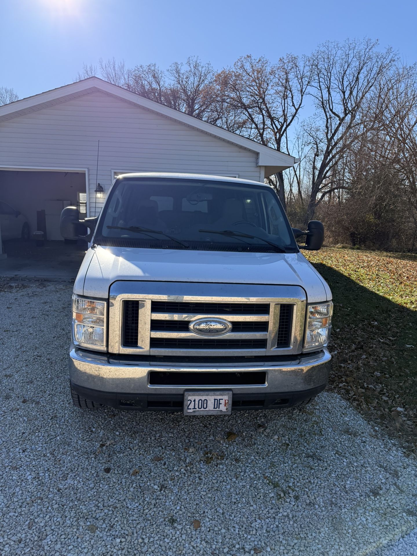 2012 Ford E-350