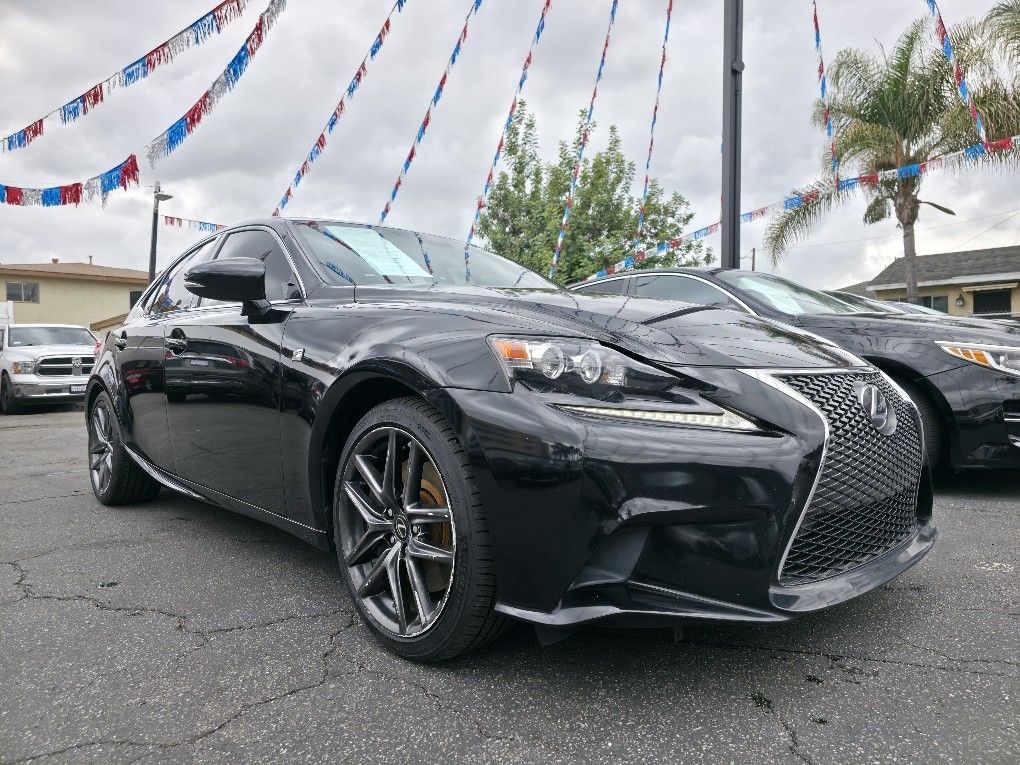 2014 Lexus IS