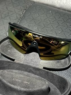 Oakley Meta Vanguard AI Smart Glasses