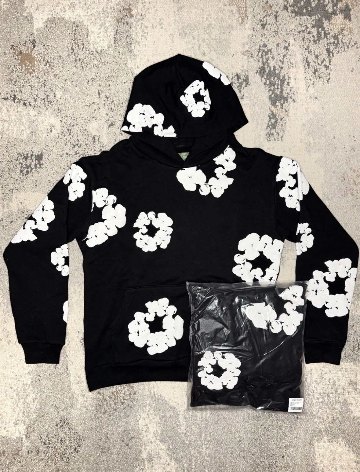 Denim Tear “Black” Size L/M