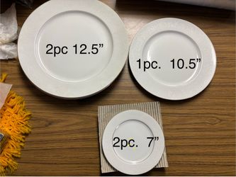 5pc Touch of Gold Plate set