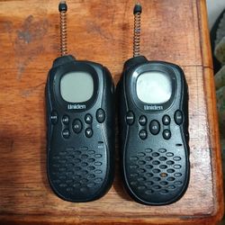 WALKIE TALKIE RADIO SET OF 2