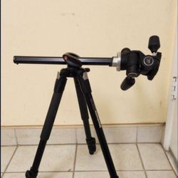 Manfrotto Tripod With Pan/Tilt Head