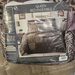 Bedding And Floor Cushions/ Mats