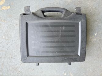 Plano Protector Series Model 1404 hard-sided case