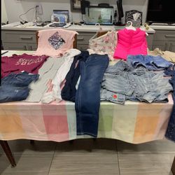 Bunch Of Clothes -big Girl 