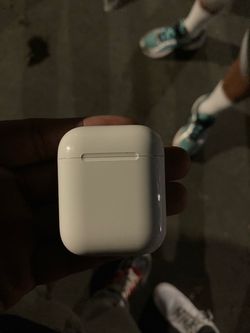 AirPods