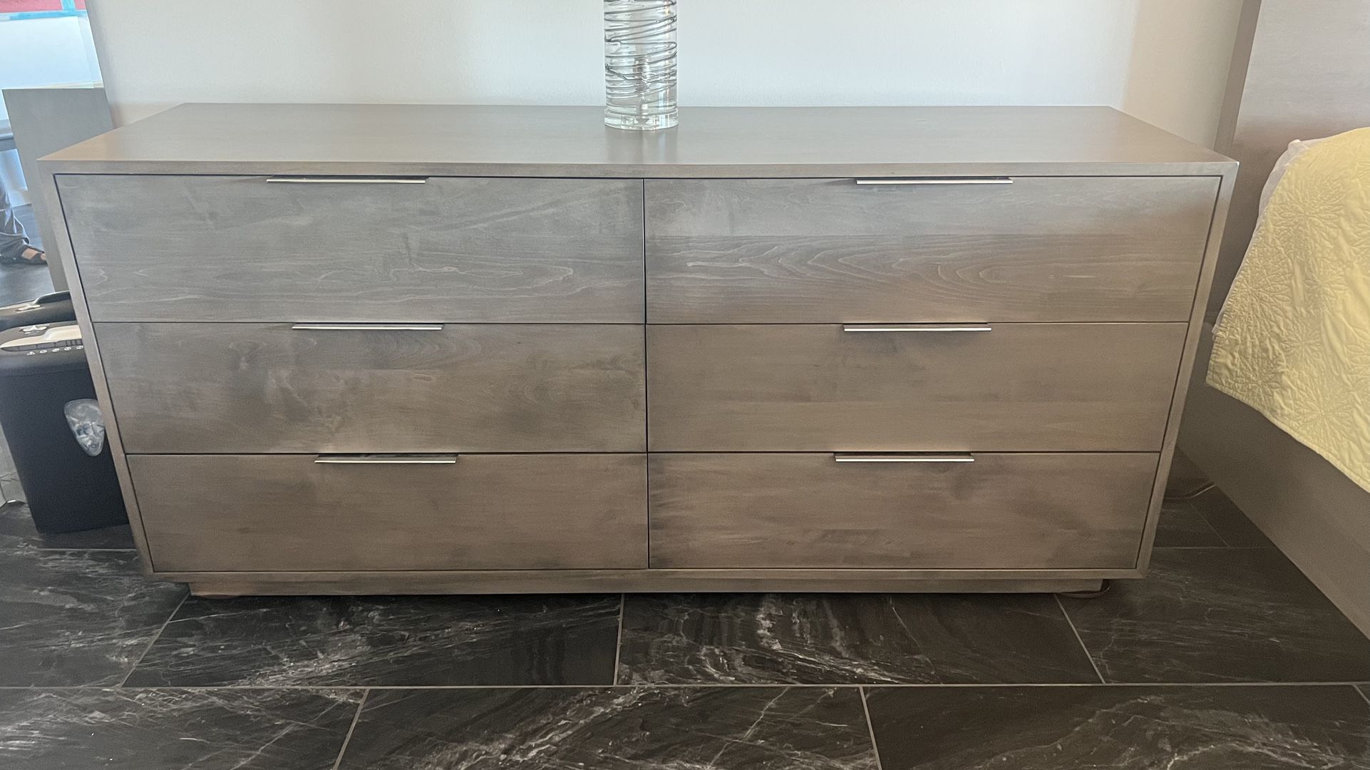 Gat Creek Bedroom Set - Flannel Maple; Queen Size Bed