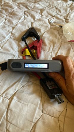 Portable Battery Jumper. (types)