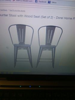 24"metal counter stool with wood seats ( new in box )