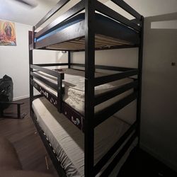 Triple Bunk Bed 