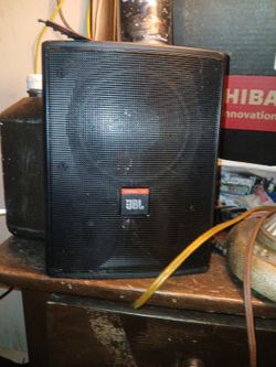 I Have 3 Jbl Speakers Super Nice