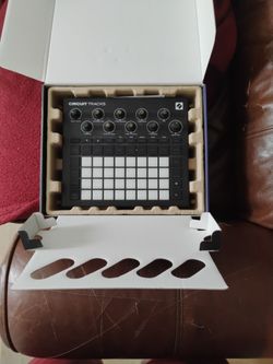Circuit tracks