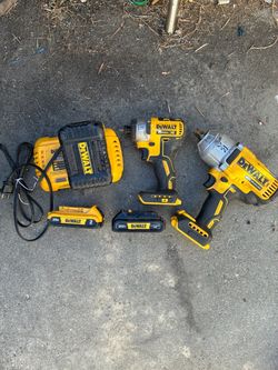 Dewalt 20v Max Impact Drill & Impact Wrench w/ 3 Batteries/ Charger