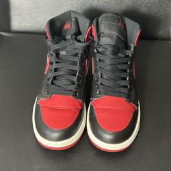 Nike Air Jordan 1 Retro High OG BG 'Bred' 2013  575441-023  Youth Size 4.5Y