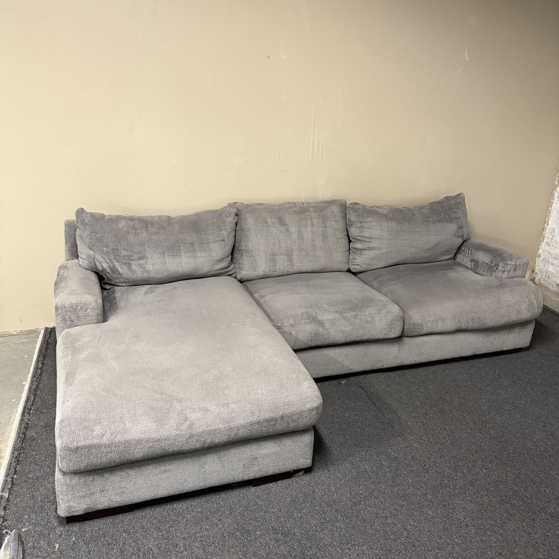 Sectional Couch 