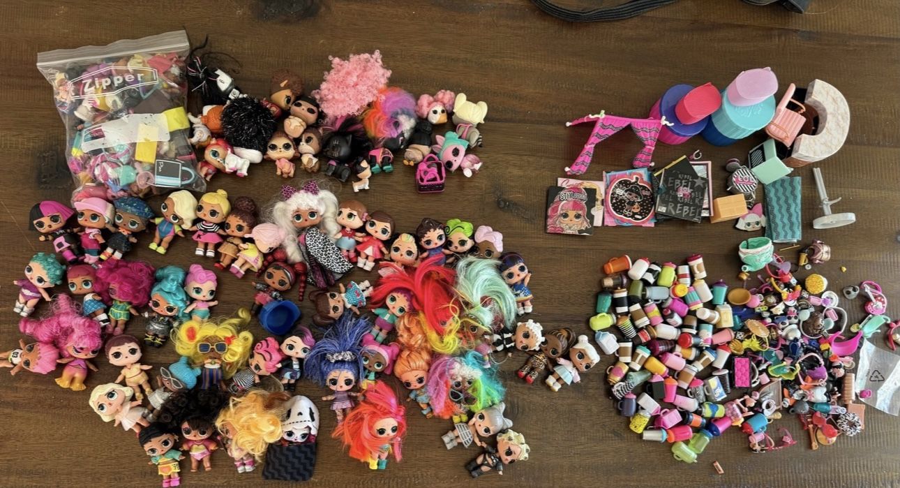 LOL Surprise Dolls tots pets lot