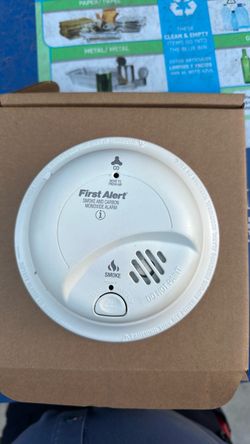 First Alert Smoke and Carbon Monoxide Alarm