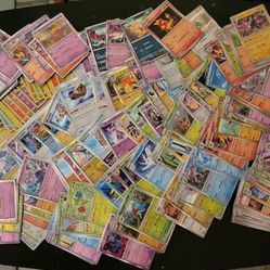 211 Pokémon Cards Lot Holo And Reverse Holo 