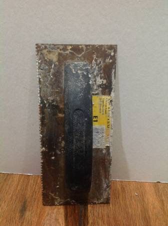 U Notched Trowel