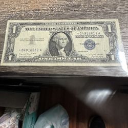 ⭐️1957A STAR $1 Silver  Certificate  Blue Treasury Seal and Star, W Multiple Errors In Description , The Star On Serial Number.