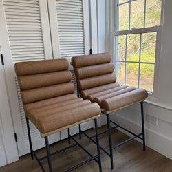 25" Modern Counter Stools $185.00 (MSRP $243.99) OBO